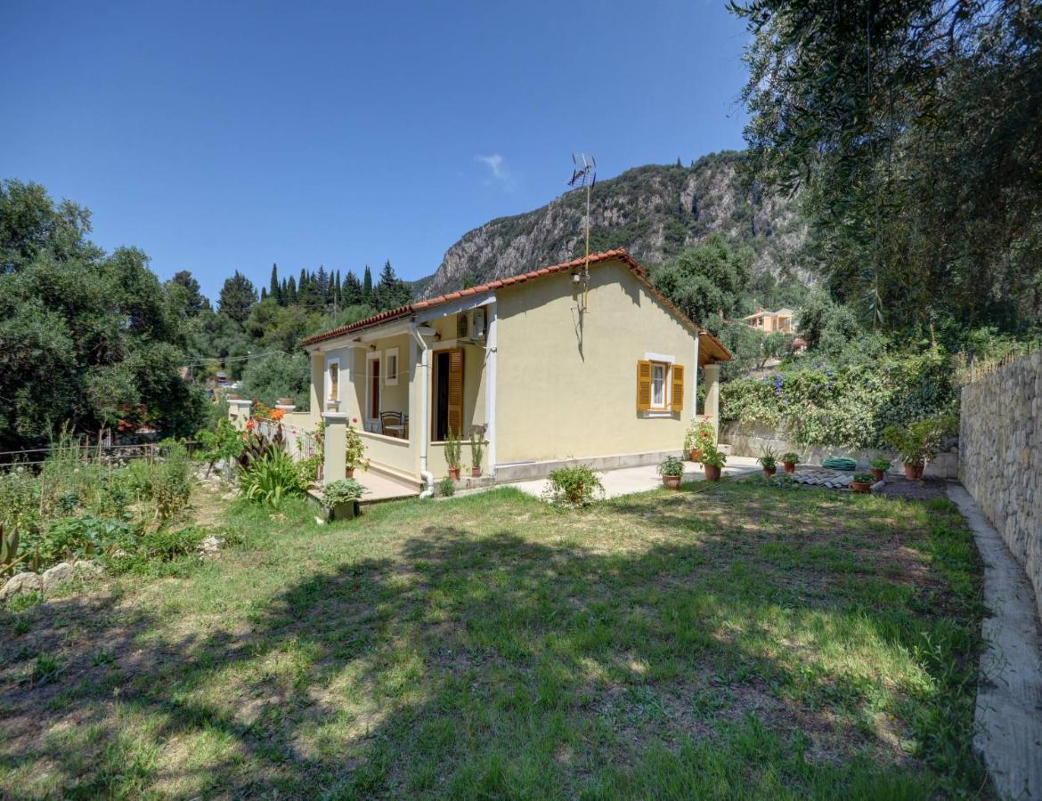 Mikeys Apartments Paleokastritsa Exterior photo